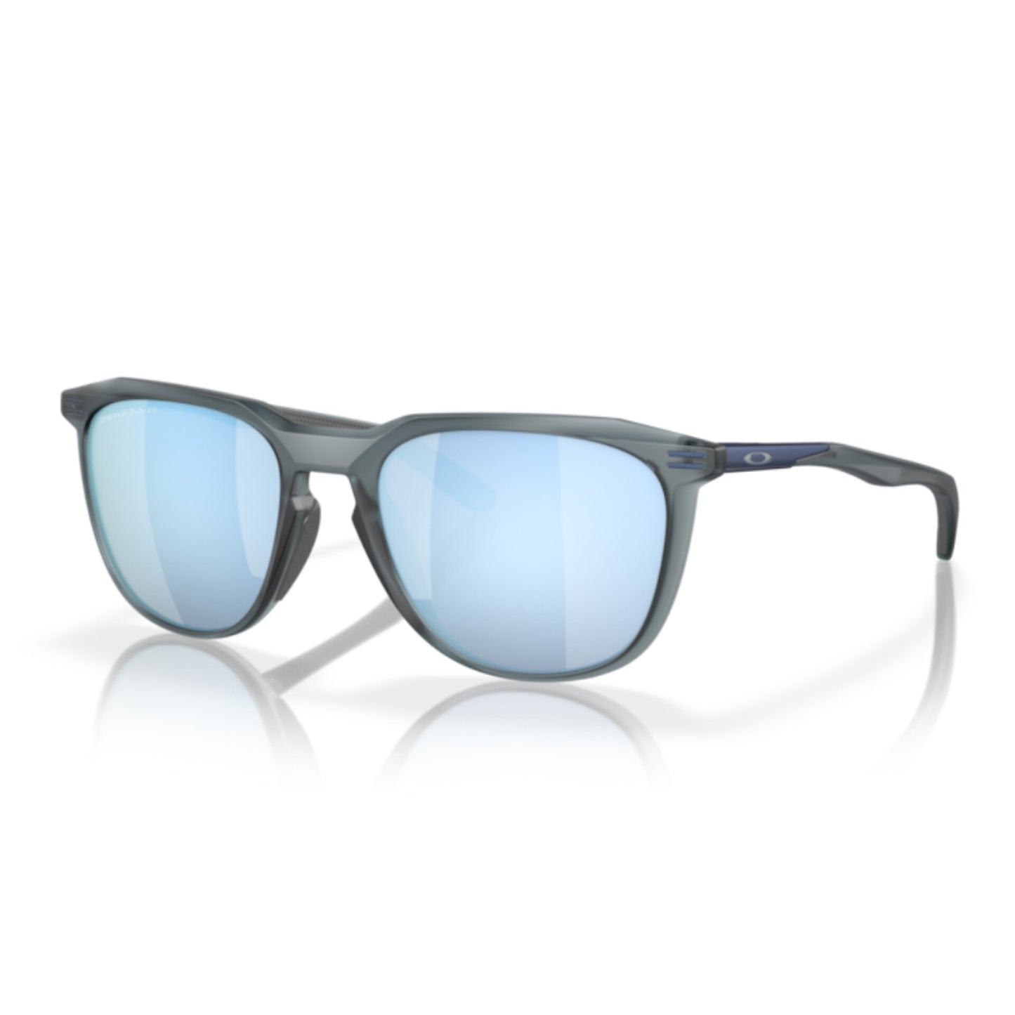 Oakley Thurso