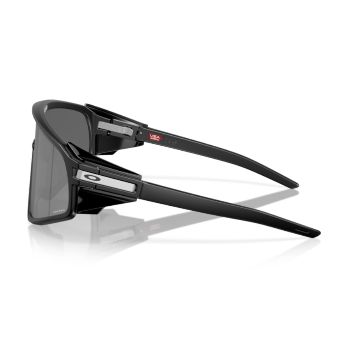 Oakley Latch Pane