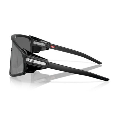 Oakley Latch Pane