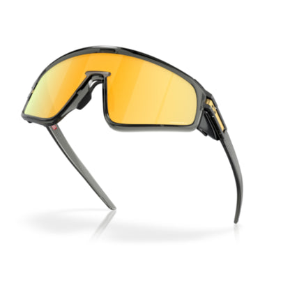 Oakley Latch Pane