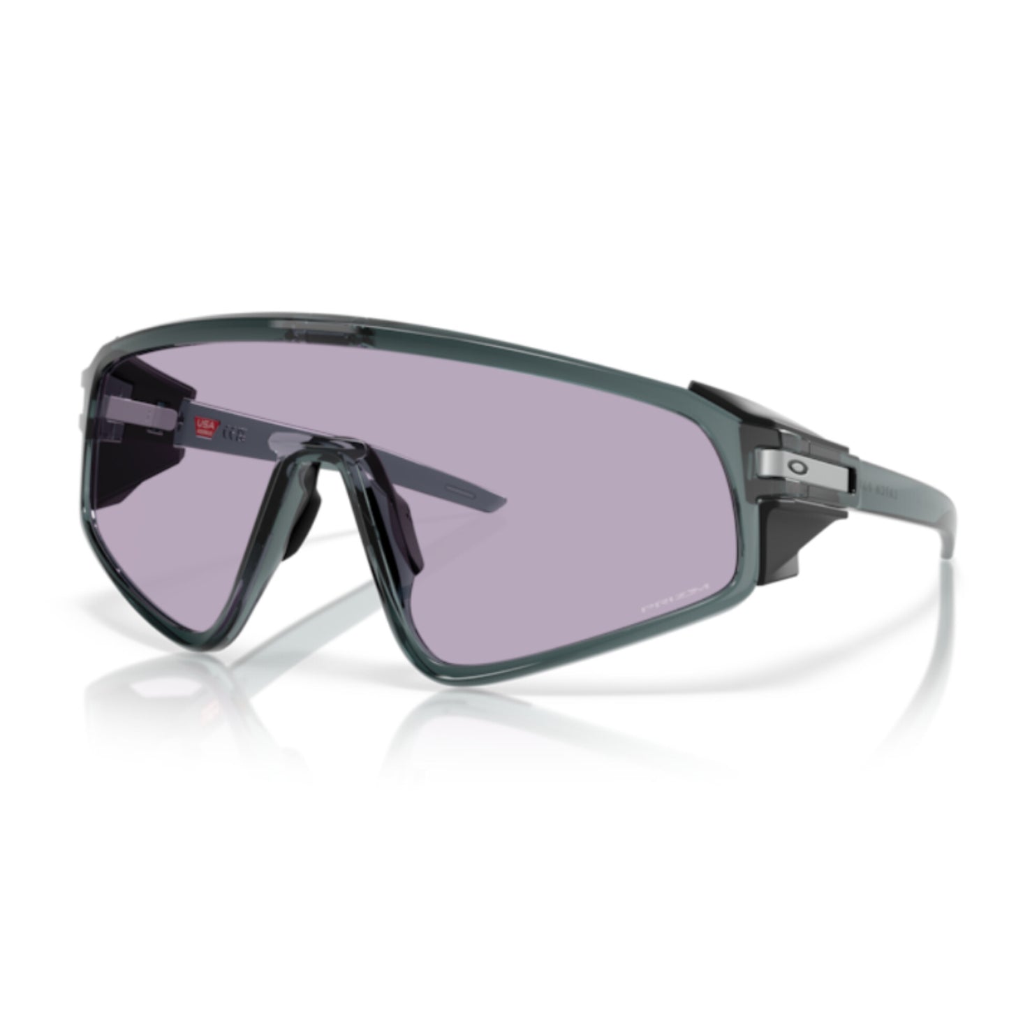 Oakley Latch Pane