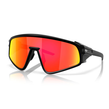 Oakley Latch Pane