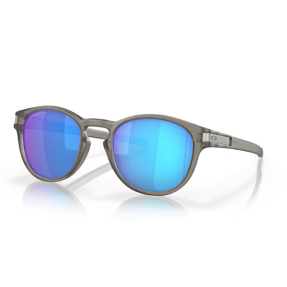 Oakley | Latch