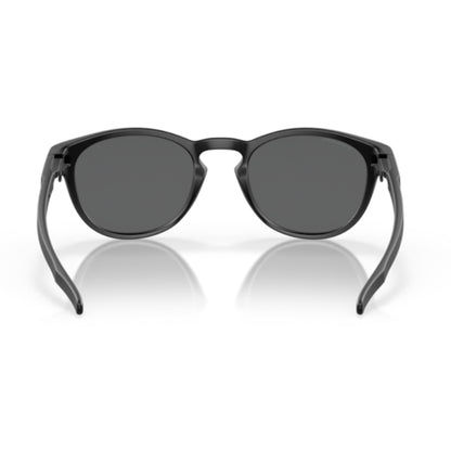 Oakley | Latch