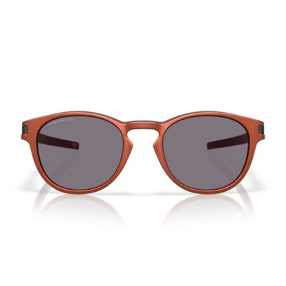 Oakley | Latch