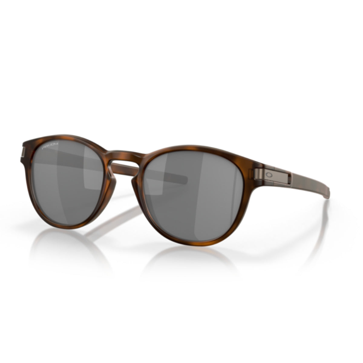 Oakley | Latch