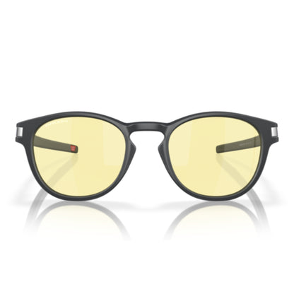 Oakley | Latch