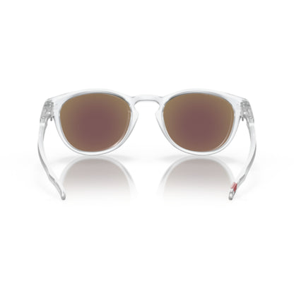 Oakley | Latch