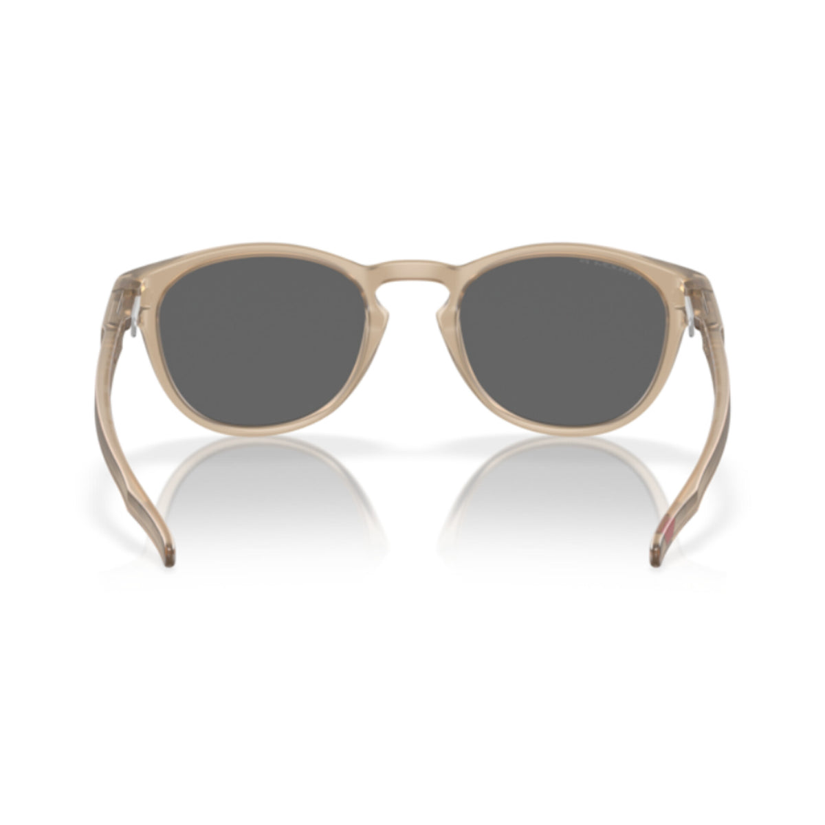 Oakley | Latch